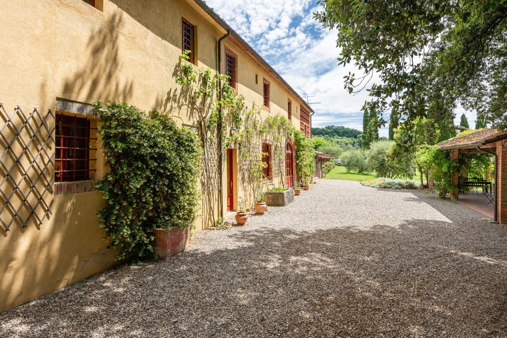 Agriturismo Mansi Bernardini Lucca Esterno foto
